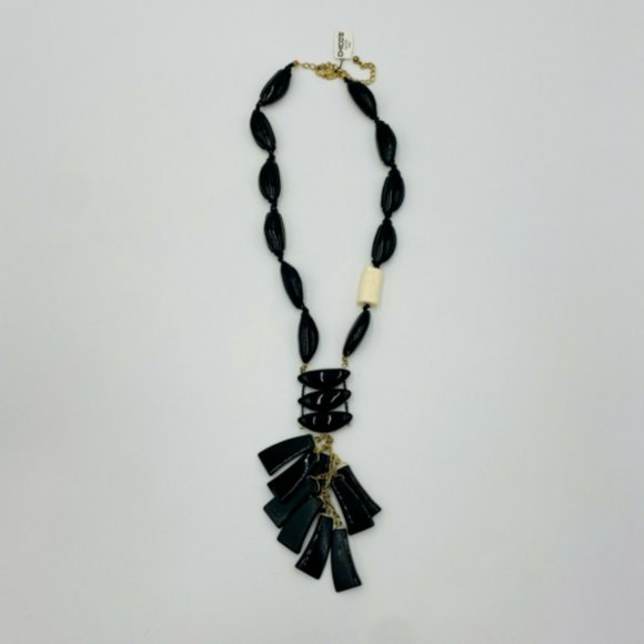 Chico's Black/White Plastic Statement Necklace Lobster clasp Adjustable 29" long - Picture 1 of 9